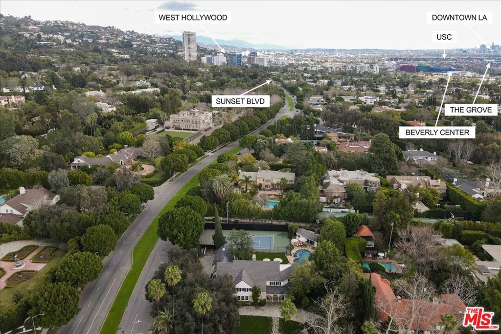 814 Foothill Road, Beverly Hills, Los Angeles, California, 90210, 7 Bedrooms Bedrooms, ,1 BathroomBathrooms,Residential,For Sale,814 Foothill Road,24357905