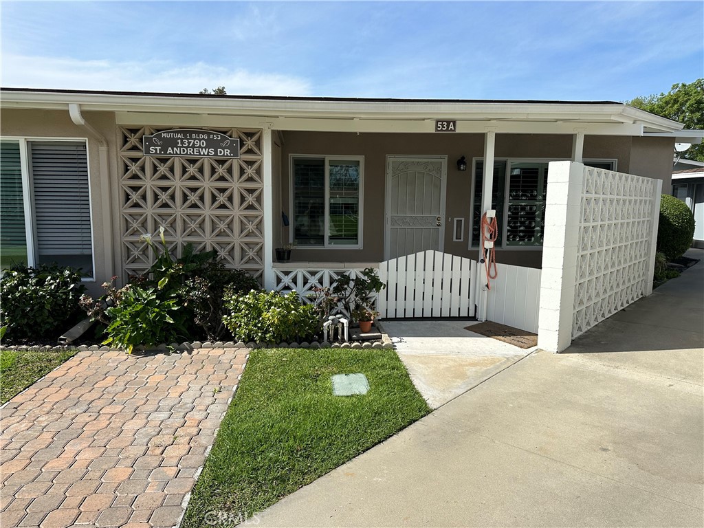 Photo of 13790 St. Andrews Drive, M1-53A, Seal Beach, CA 90740