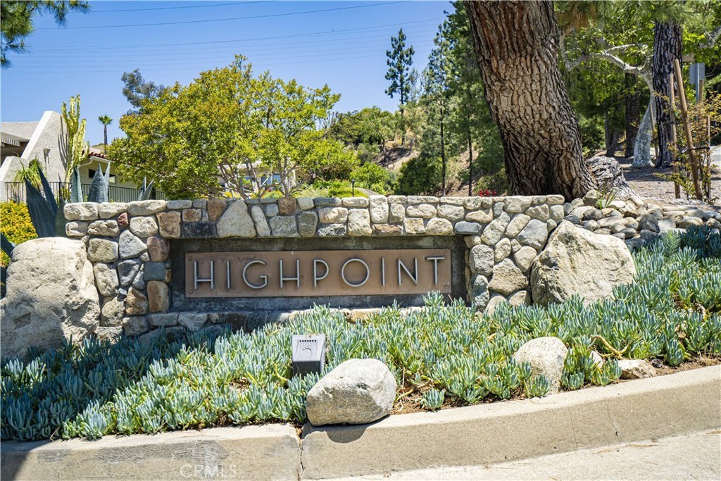 Photo of 882 W Highpoint Drive, Claremont, CA 91711