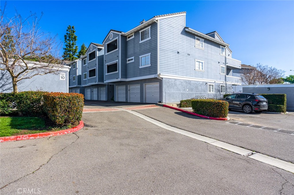 Photo of 121 S Lakeview Avenue #121G, Placentia, CA 92870