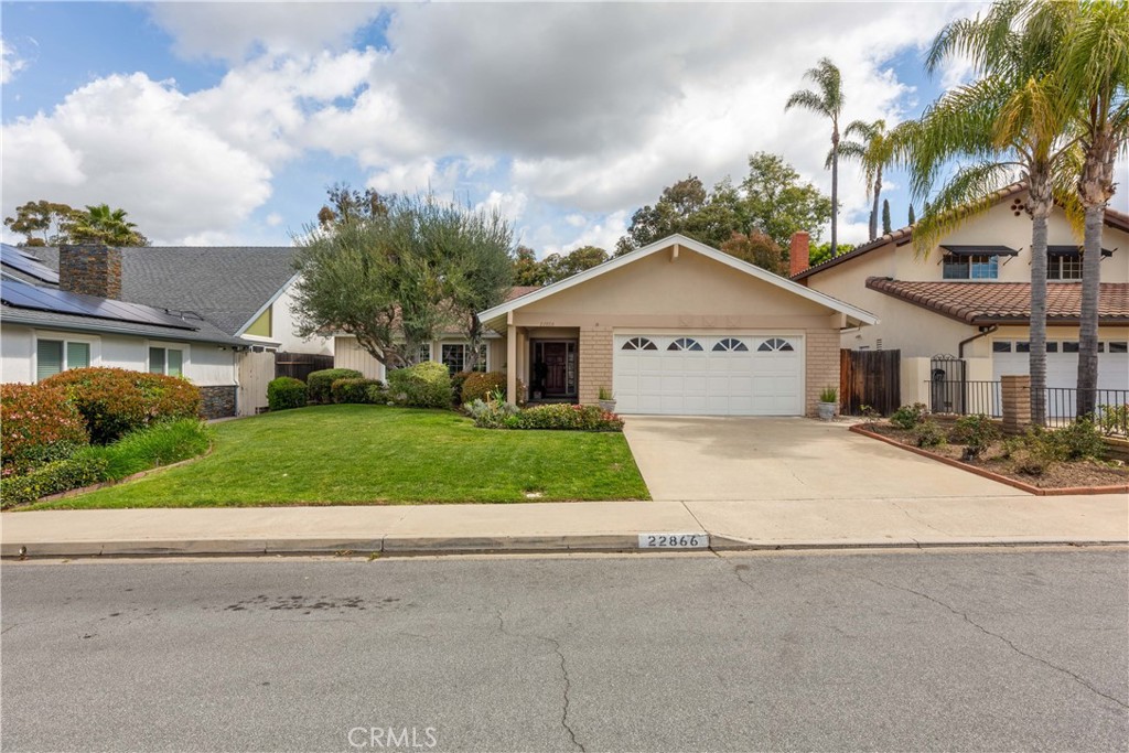 Photo of 22866 Belquest Drive, Lake Forest, CA 92630