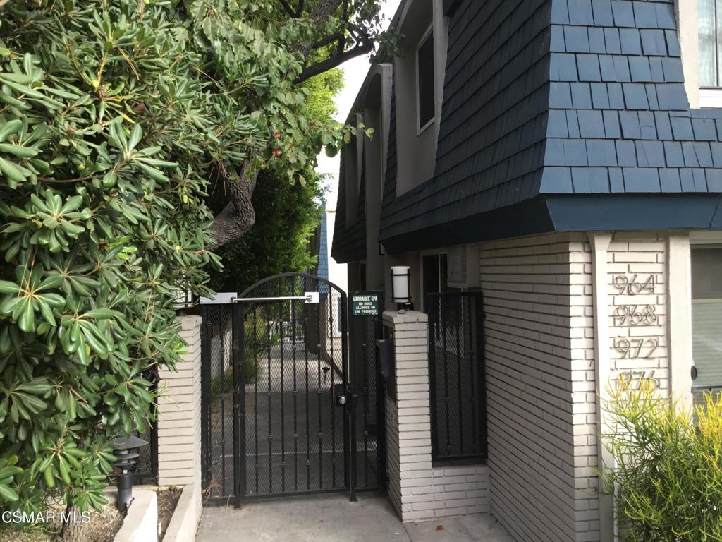 Photo of 968 Larrabee Street #115, West Hollywood, CA 90069