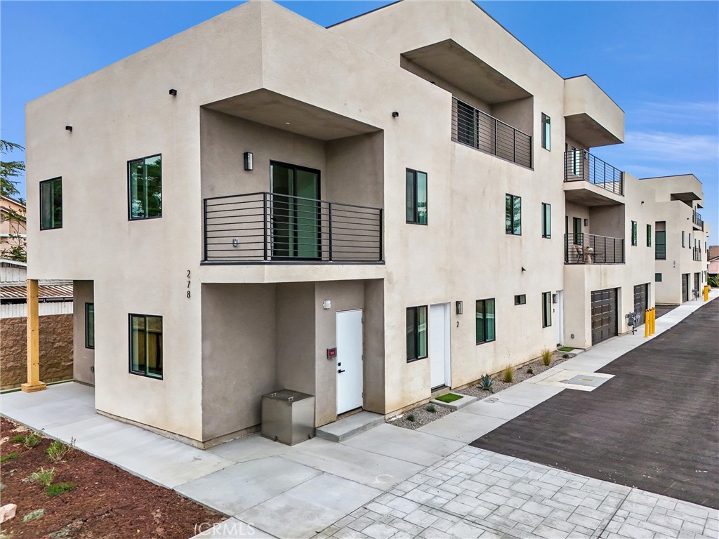 Photo of 278 N 11th Avenue #3, Upland, CA 91786