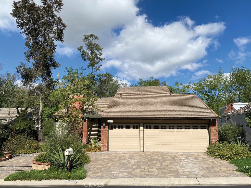 Photo of 25072 Castlewood, Lake Forest, CA 92630