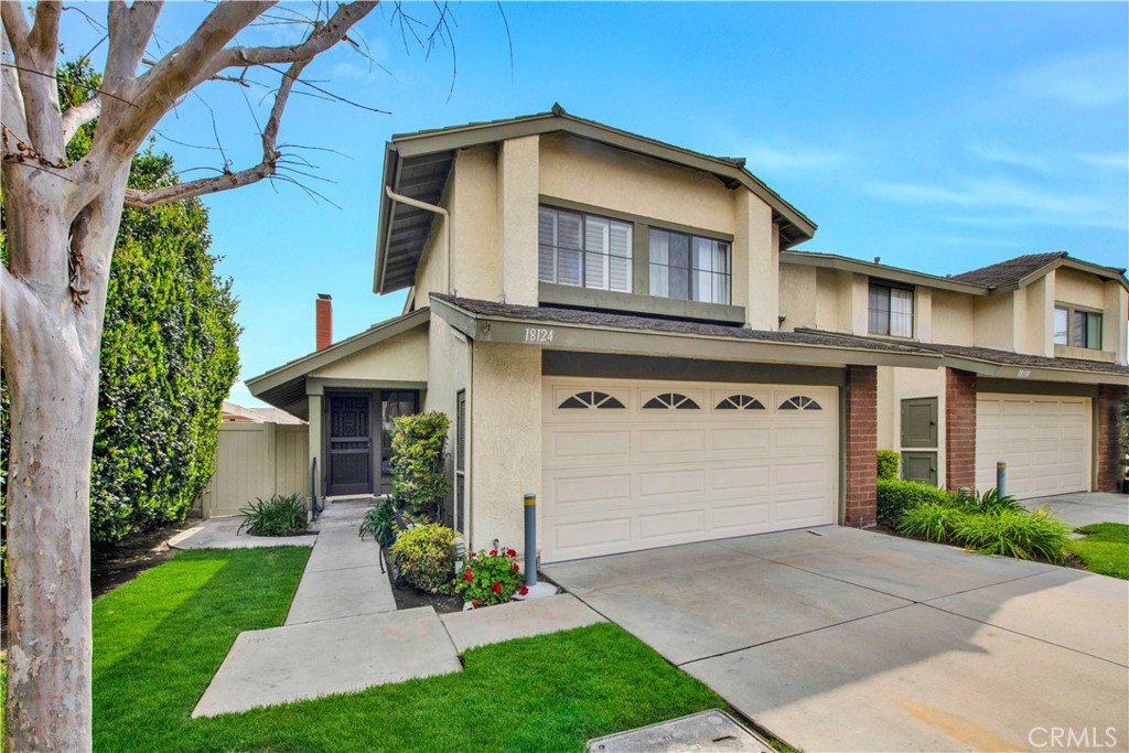 Photo of 18124 Old Trail Lane, Fountain Valley, CA 92708
