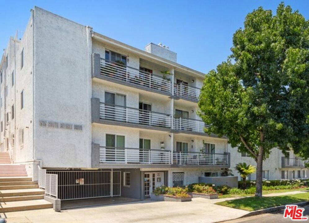 Photo of 1515 S Beverly Drive #204, Los Angeles, CA 90035