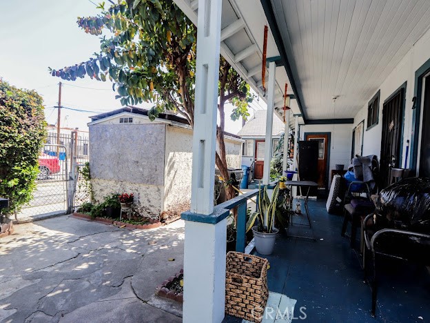 Photo of 925 S Mcdonnell Avenue, East Los Angeles, CA 90022