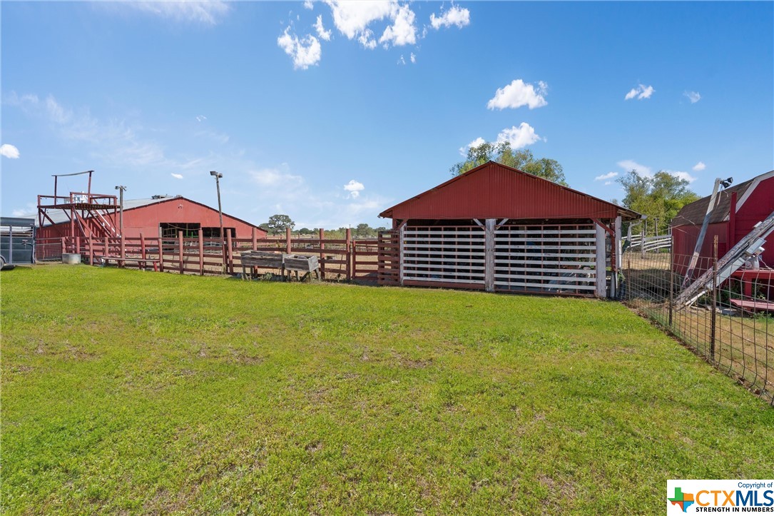 323 County Road 450, Thorndale, Texas image 13