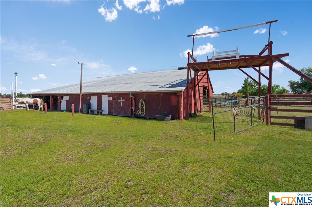 323 County Road 450, Thorndale, Texas image 15