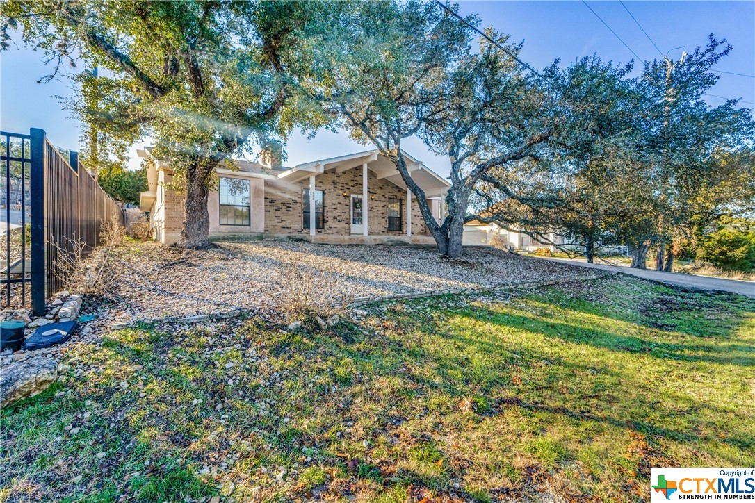 388 Village View Drive, Canyon Lake, Texas 78133, 3 Bedrooms Bedrooms, 7 Rooms Rooms,2 Bathrooms Bathrooms,Residential,For Sale,Village View,532662
