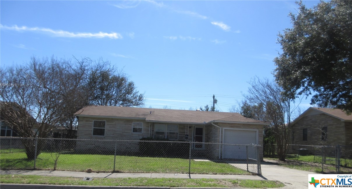 Property located within minutes of Airfield gate.  Home offers 3 bedrooms, 1 bath and 1 car attached garage. Kitchen includes a dining area.  Washer and dryer connections in the garage. Garage includes a door that leads to the side yard. All room measurements are approximate.