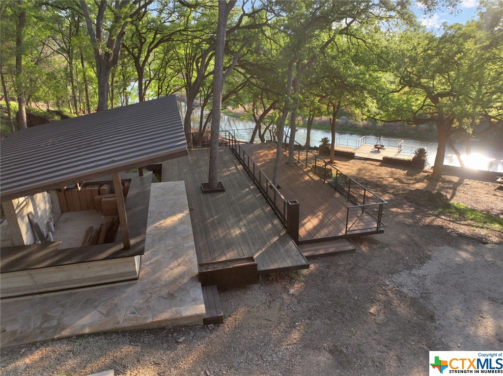 236 Riverfront Drive, New Braunfels, Texas 78132, 4 Bedrooms Bedrooms, 10 Rooms Rooms,5 Bathrooms Bathrooms,Residential,For Sale,Riverfront,537124