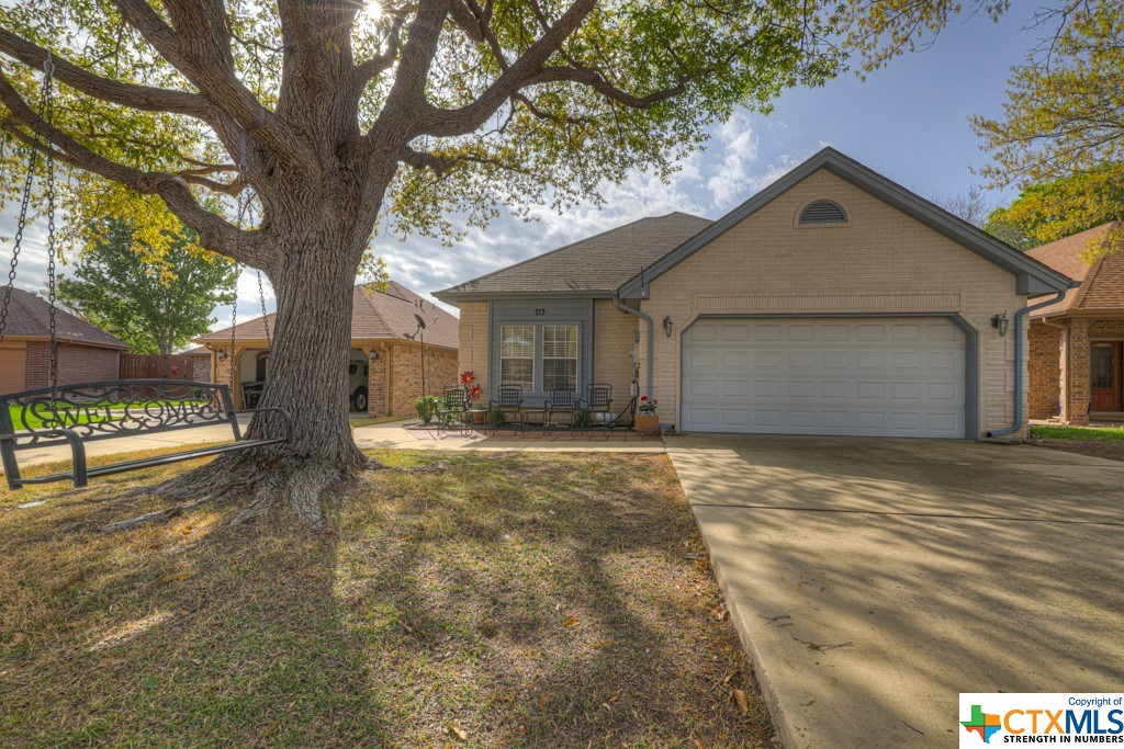 713 Woodrow Circle, New Braunfels, Texas 78130, 3 Bedrooms Bedrooms, 5 Rooms Rooms,2 Bathrooms Bathrooms,Residential,For Sale,Woodrow,535958