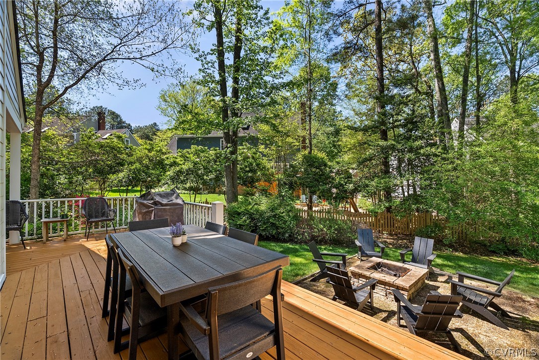 Ample room for entertaining on the deck