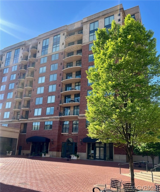 1101 Haxall Point Unit#802, Richmond, Virginia 23219, 2 Bedrooms Bedrooms, ,2 BathroomsBathrooms,Residential,For sale,1101 Haxall Point Unit#802,2410032 MLS # 2410032
