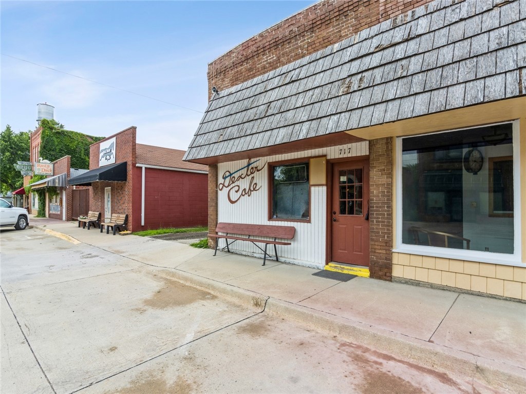 717 Marshall Street, Dexter, Iowa 50070, ,Commercial Sale,For Sale,Marshall,655663