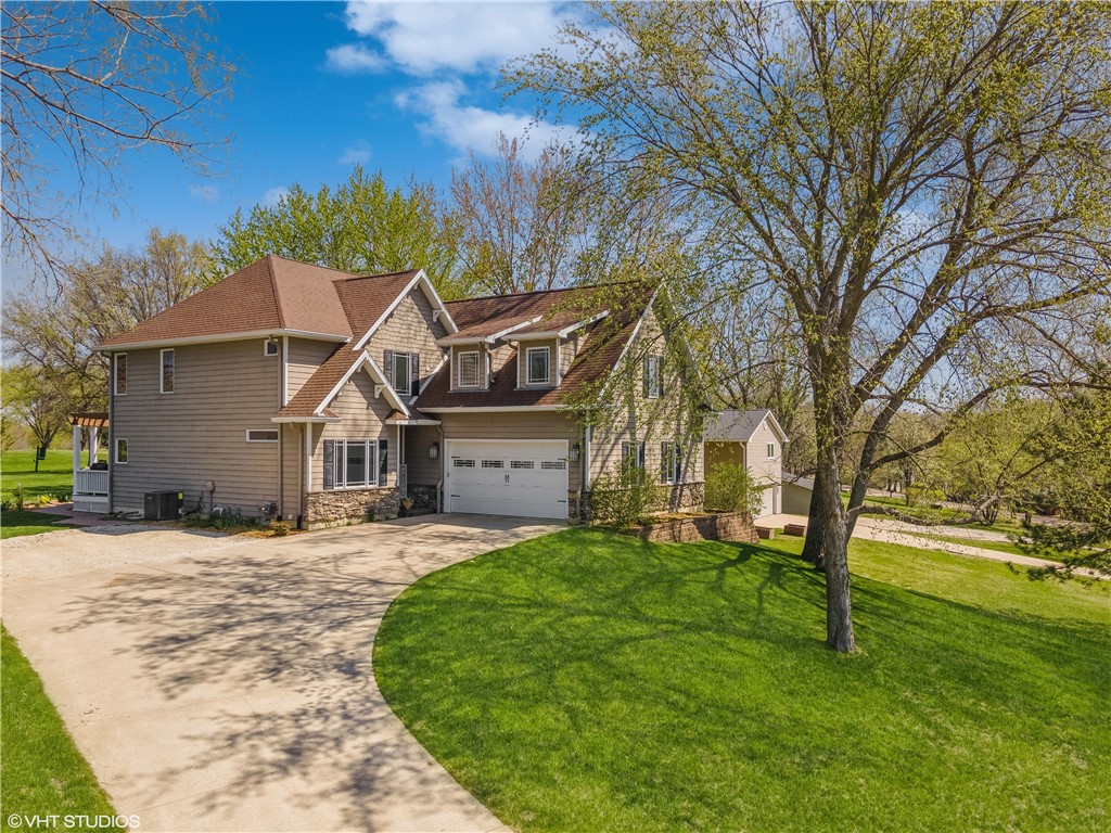 5100 Panorama Drive, Panora, Iowa 50216, 4 Bedrooms Bedrooms, ,3 BathroomsBathrooms,Residential,For Sale,Panorama,672440