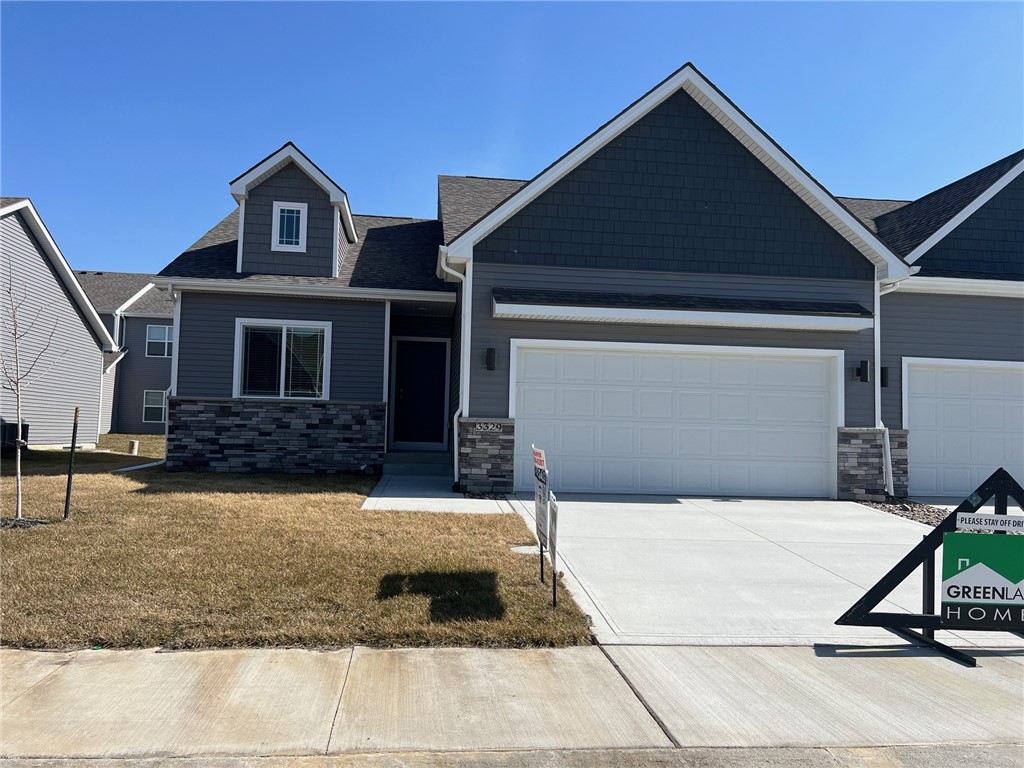 3329 Coral Lane, Ankeny, Iowa 50023, 3 Bedrooms Bedrooms, ,3 BathroomsBathrooms,Residential,For Sale,Coral,677516