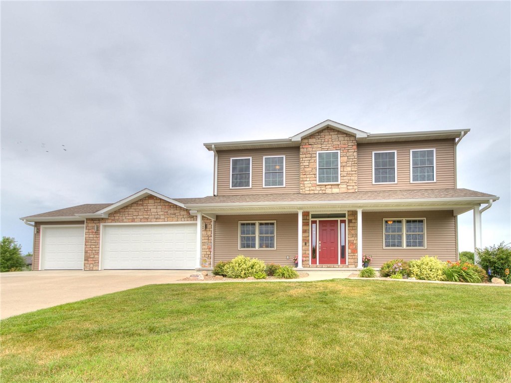 902 Trail Drive, Slater, Iowa 50244, 5 Bedrooms Bedrooms, ,2 BathroomsBathrooms,Residential,For Sale,Trail,678505