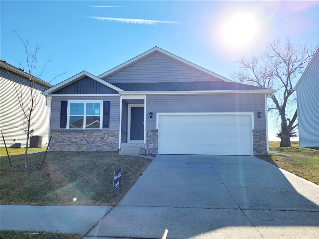1150 35th Street, Altoona, Iowa 50009, 3 Bedrooms Bedrooms, ,1 BathroomBathrooms,Residential,For Sale,35th,680628