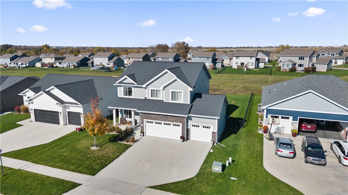 3520 18th Court, Ankeny, Iowa 50021, 4 Bedrooms Bedrooms, ,2 BathroomsBathrooms,Residential,For Sale,18th,687923