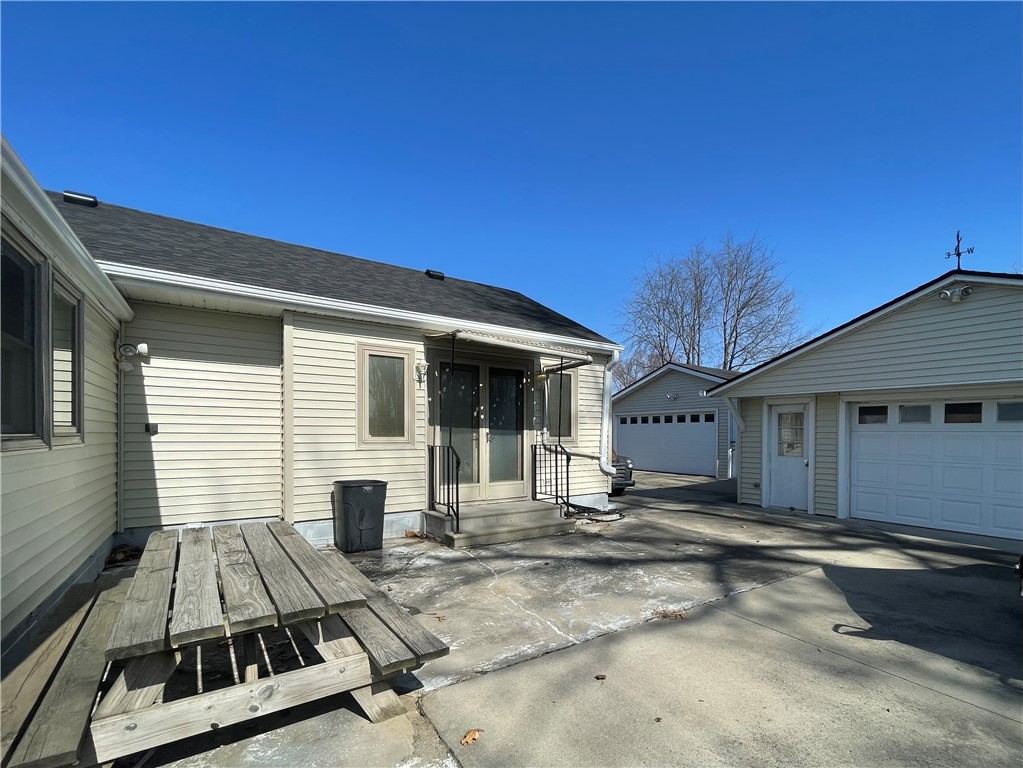 502 14th Street, Newton, Iowa 50208, 3 Bedrooms Bedrooms, ,1 BathroomBathrooms,Residential,For Sale,14th,689891