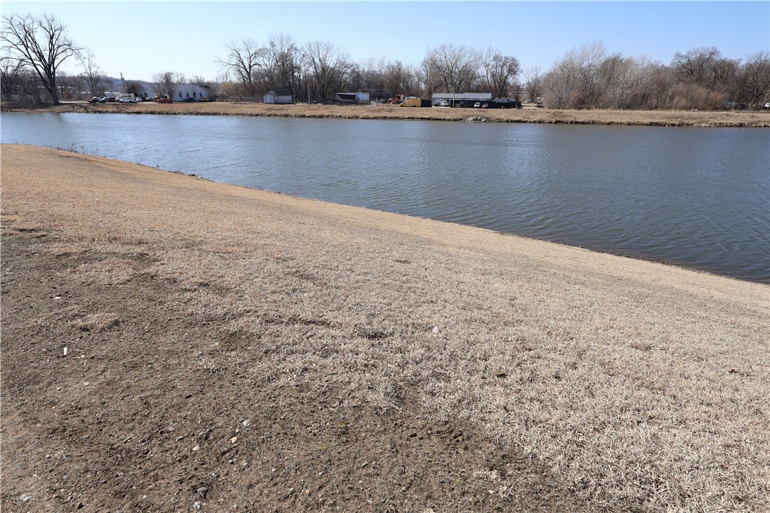 00 25th Street, Des Moines, Iowa 50317, ,Land,For Sale,25th,690227