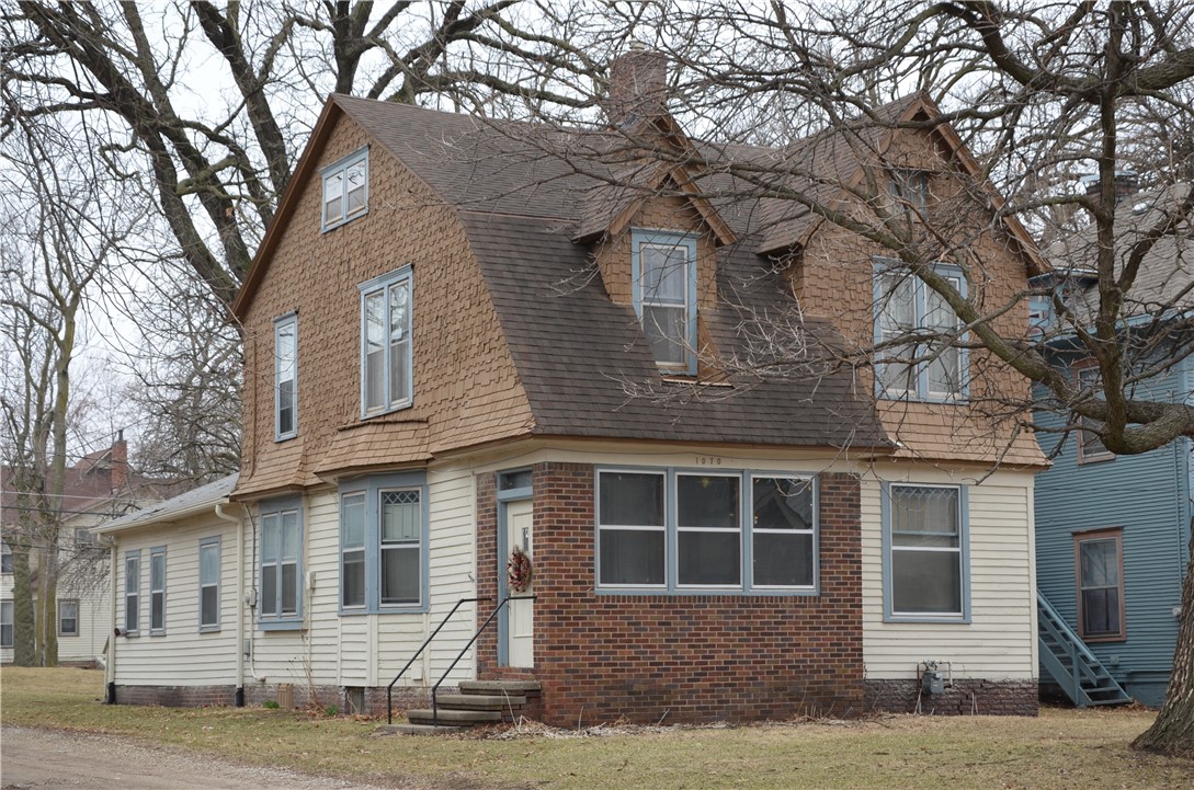 1070 22nd Street, Des Moines, Iowa 50311, 5 Bedrooms Bedrooms, ,1 BathroomBathrooms,Residential,For Sale,22nd,690387