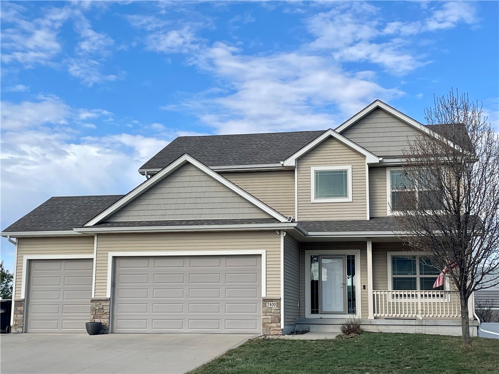 2400 Florence Drive, Waukee, Iowa 50263, 5 Bedrooms Bedrooms, ,2 BathroomsBathrooms,Residential,For Sale,Florence,691511