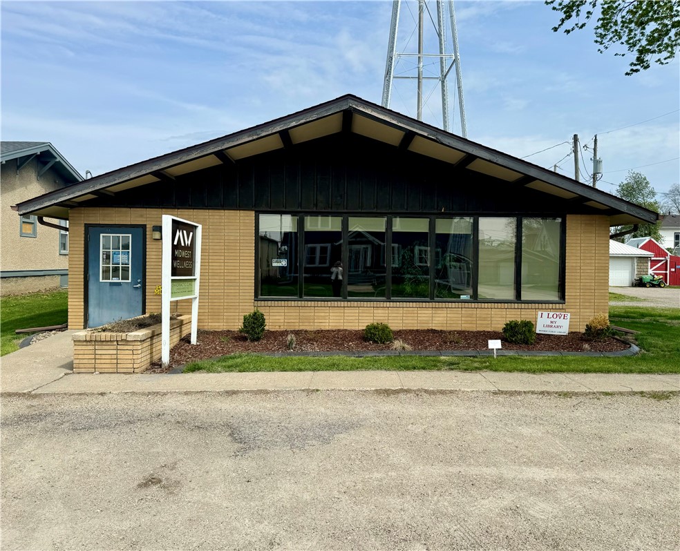 206 Marion Street, Monroe, Iowa 50170, ,Commercial Sale,For Sale,Marion,694036