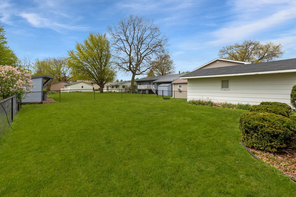 618 4th Avenue, Winterset, Iowa 50273, 2 Bedrooms Bedrooms, ,1 BathroomBathrooms,Residential,For Sale,4th,694213