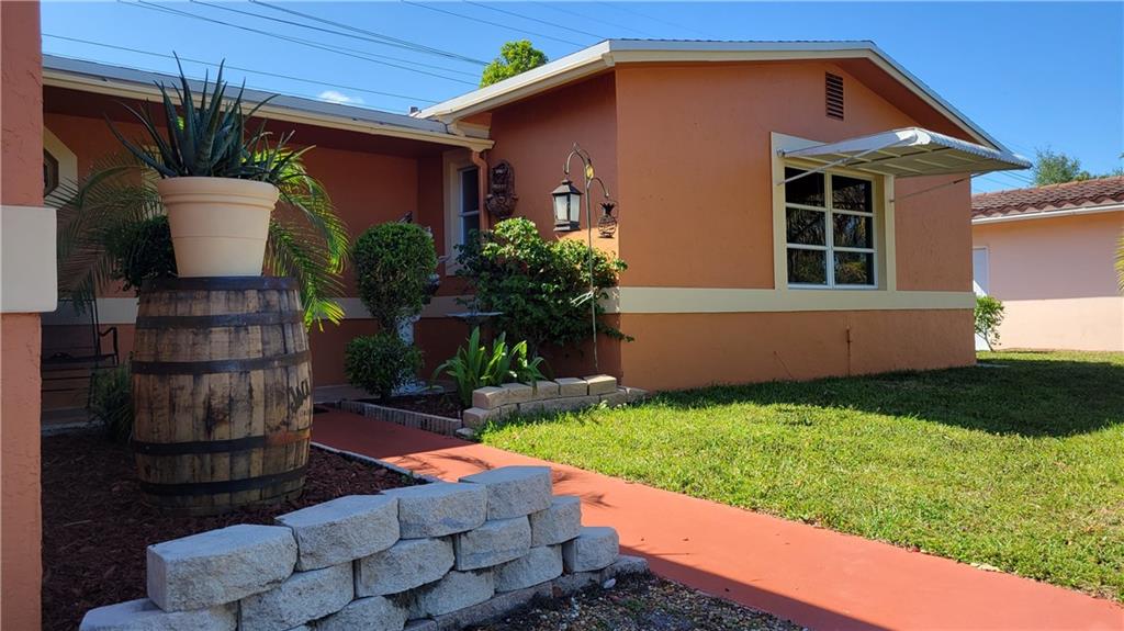 801 Sw 70th Way, North Lauderdale, FL 33068, 3 Bedrooms , 2 Bathrooms ,Single Family Home,Sold,F10323015, Horizon Palm Realty Group