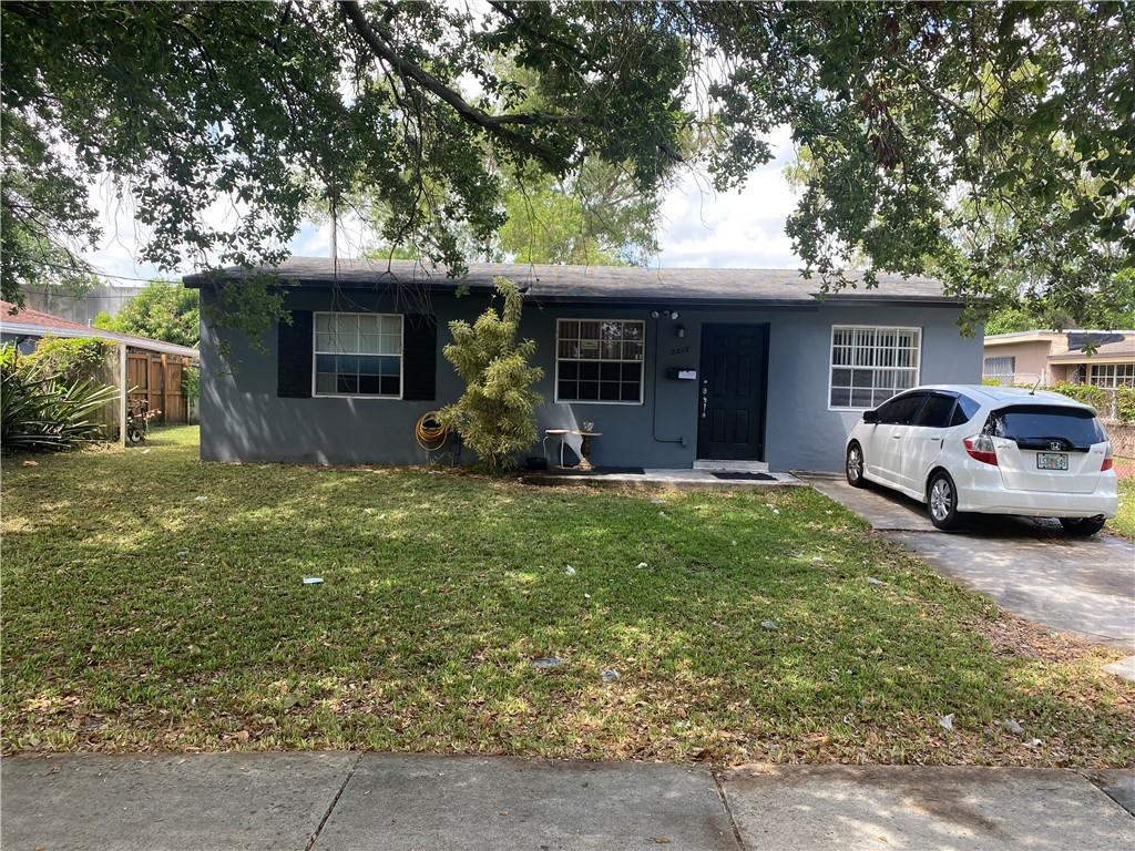 2218 N 28th Ave, Hollywood, FL 33020, 3 Bedrooms , 2 Bathrooms ,Single Family Home,Sold,F10322855, Horizon Palm Realty Group