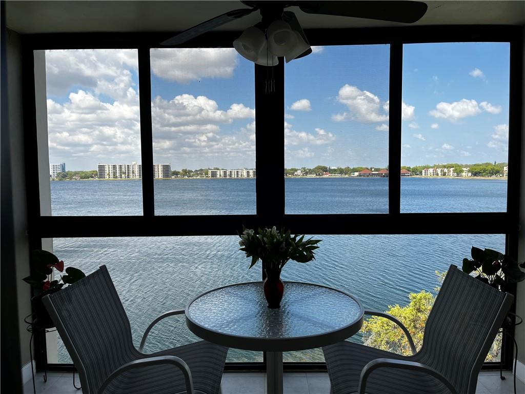 114 Lake Emerald Drive Unit# 403, Oakland Park, FL 33309, 2 Bedrooms , 2 Bathrooms ,Condominium,Sold,F10324101, Horizon Palm Realty Group