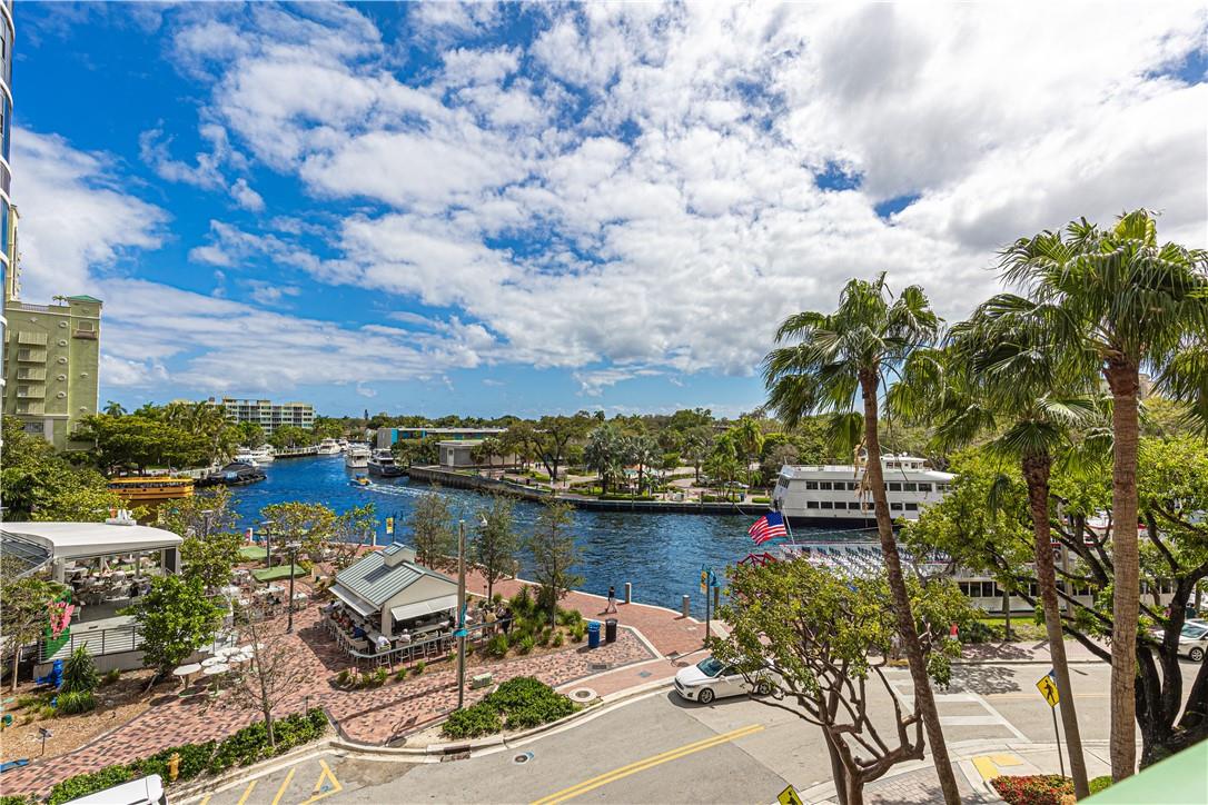 RIGHT ON THE WATER! ONE OF THE LARGEST 3BEDROOM 3.5 BATHROOOM FLOOR PLANS IN THE BUILDING. DIRECT EYE LEVEL RIVER VIEWS FROM THE OVERSIZED TERRACE, BRINGING THE BOATING ACTIVITY RIGHT TO YOUR BALCONY. THIS SPACIOUS RESIDENCE OFFERS A FOYER ENTRY LEADING INTO THE OPEN LIVING AREAS THAT SEAMLESSLY CONNECT TO THE GOURMET KITCHEN, BREAKFAST NOOK & DEN. BEAUTIFUL GLOSSY TILE FLOORS THROUGHOUT, MASTER WING POSITIONED AT AN EASTERN EXPOSURE OVER THE RIVER & FITTED WITH EXPANSIVE WALKIN CLOSET & ENSUITE MARBLE FINISHED BATH. THE TWO GUEST ROOMS ARE WELL SIZED & FEATURE ENSUITE BATHS. UNIQUE TO THIS RESIDENCE, PARKING SPACE & STORAGE ARE ON THE SAME LEVEL AS THE UNIT. FIVE STAR RESORT STYLE AMENITIES. THIS IS LAS OLAS LIVING AT ITS FINEST.