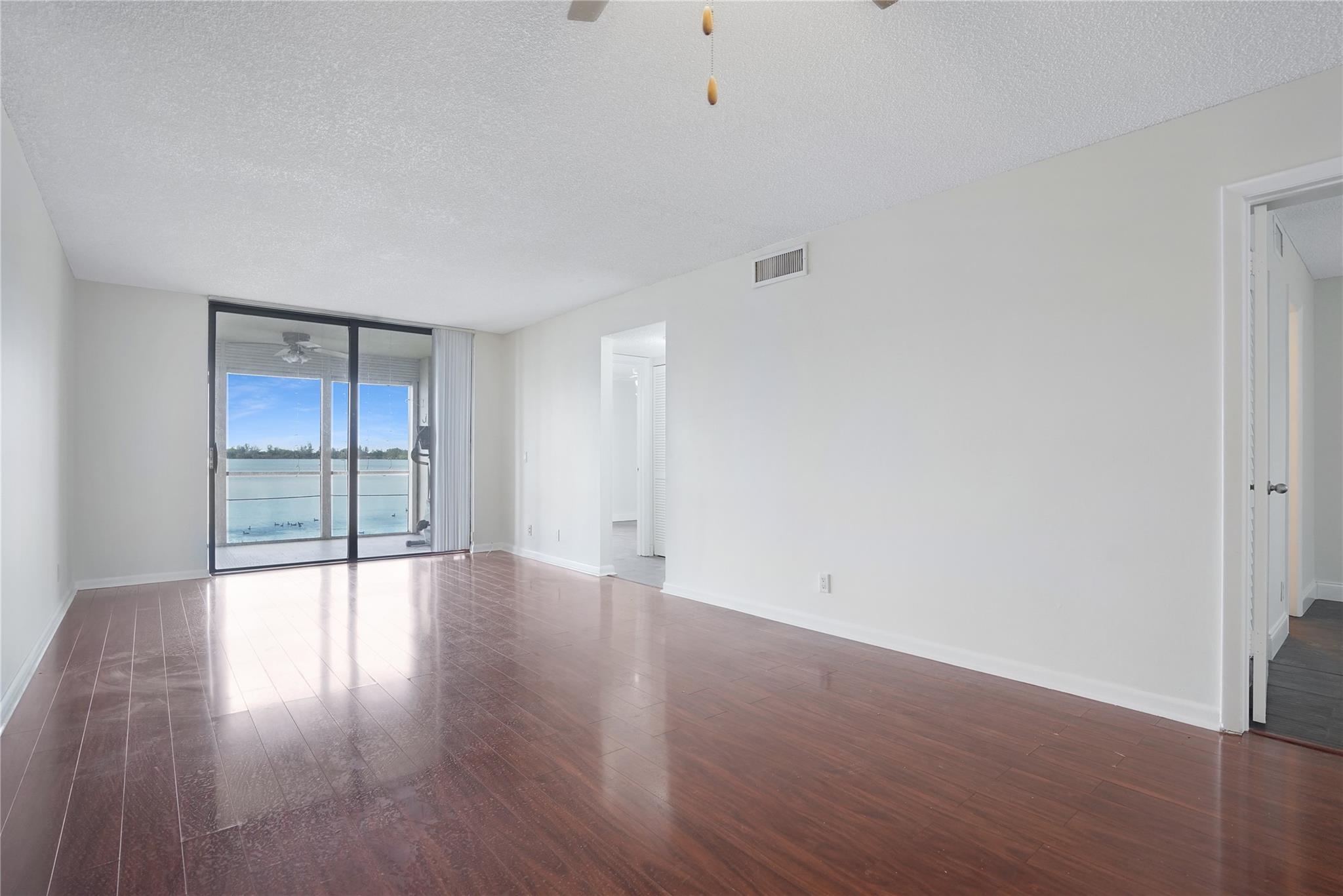 109 Lake Emerald Dr 110