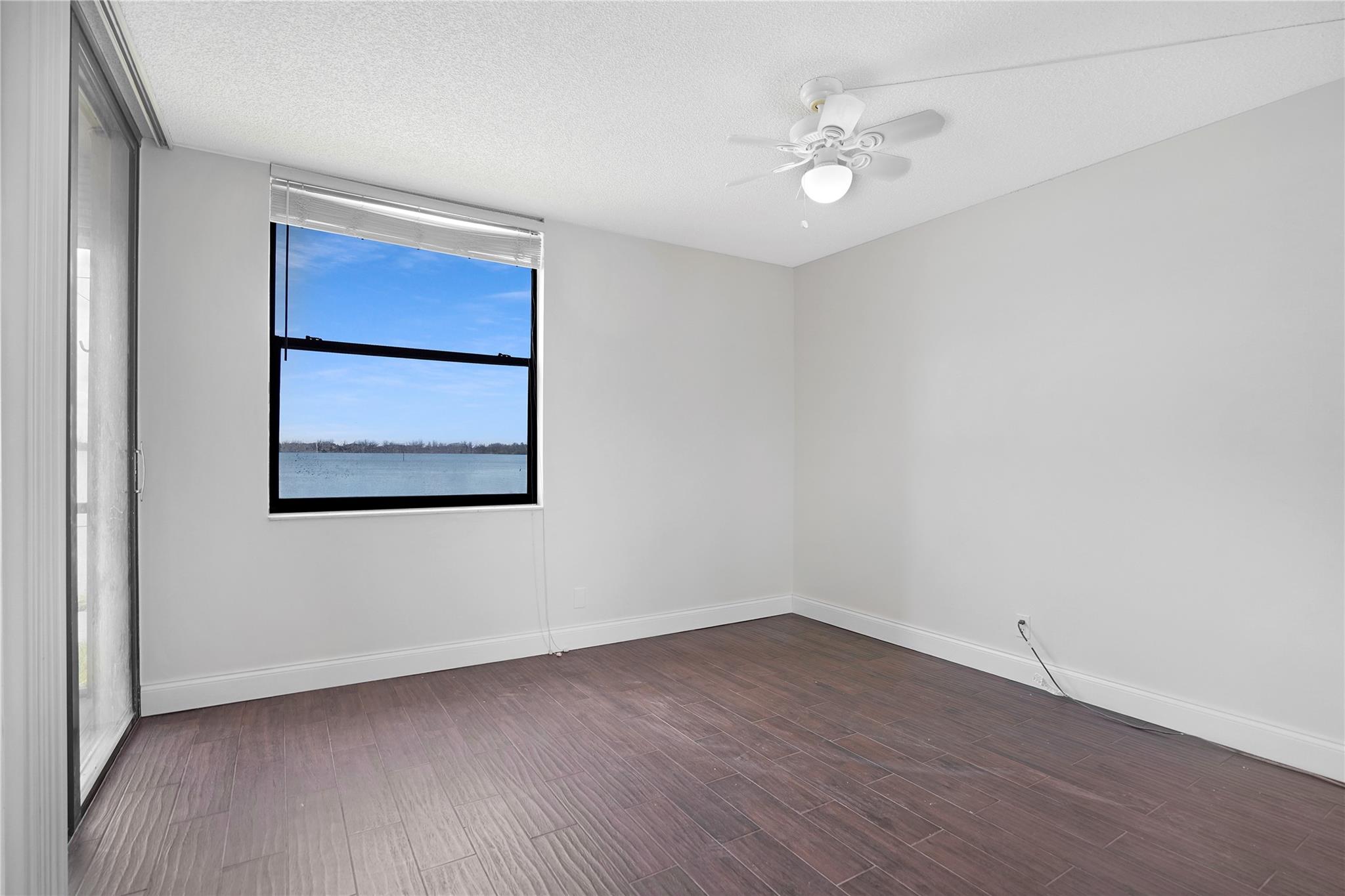 109 Lake Emerald Dr 110