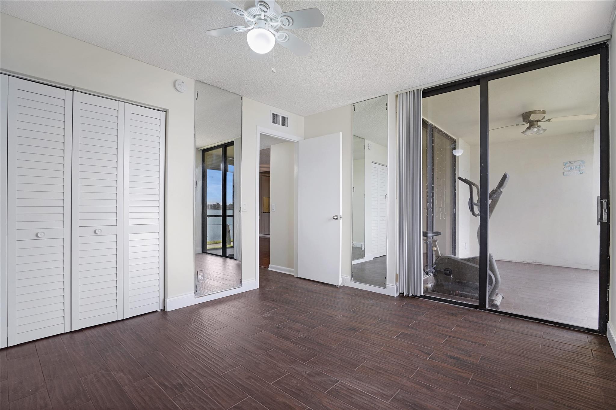 109 Lake Emerald Dr 110