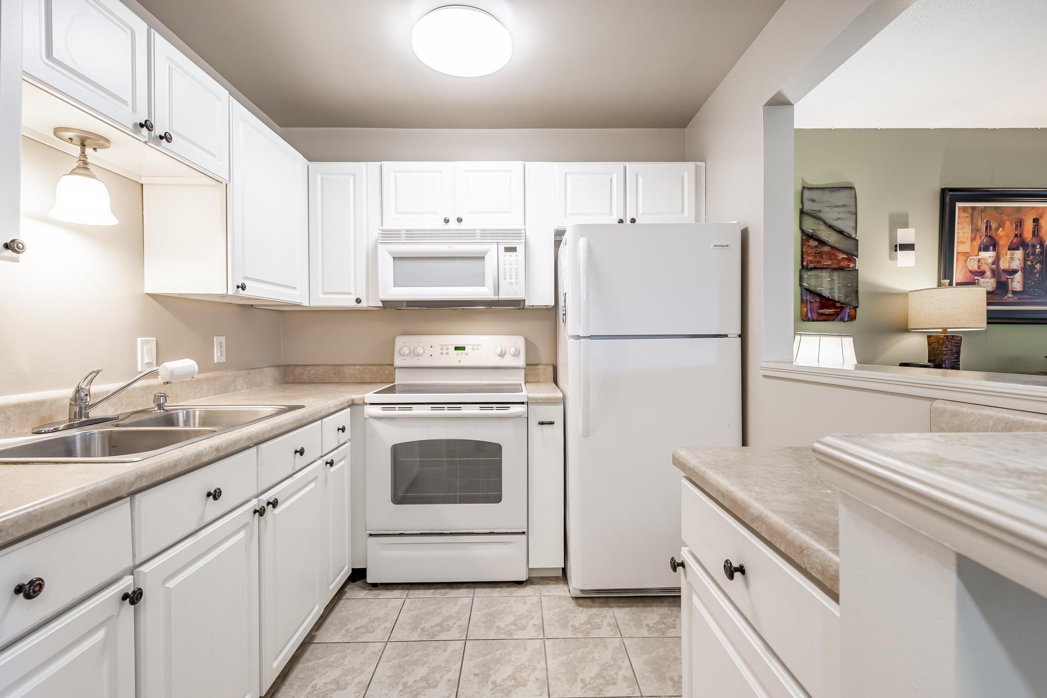 Photo 6 of home located at 2901 NW 47th Ter 340B, Lauderdale Lakes FL