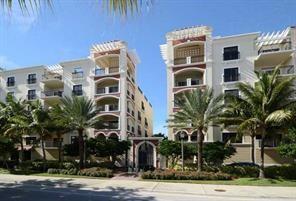 FOUNTAINS ON OCEAN BLVD.  A RARELY AVAILABLE 3/3/1 WITH BOTH GREAT OCEAN AND INTERCOASTAL VIEWS.  BEAUTIFUL MARBLE FLOORS, ARCHITECT DESIGN STAINNLESS STEEL APPLIANCES, CHERRY WOOD CABINETS, GRANITE COUNTER TOPS IN THE KITCHEN AND ALL BATHROOMS.  HUGE WALK IN CLOSETS WITH CALIFORNIA STYLE FINISHINGS. TWO GARAGE PARKING SPACES.  ROOF TOP POOL AND STATE OF THE ART FITNESS ROOM. VERY PET FRIENDLY COMPLEX.  WALKING DISTANCE TO MANY GREAT RESTAURANTS AND SHOPPING.  ALSO A SHORT WALKING DISTANCE TO THE BEACH.  BIKE STORAGE. 24 HOUR SECURITY.  INTERNET INCLUDED.  THIS ONE IS A MUST SEE.