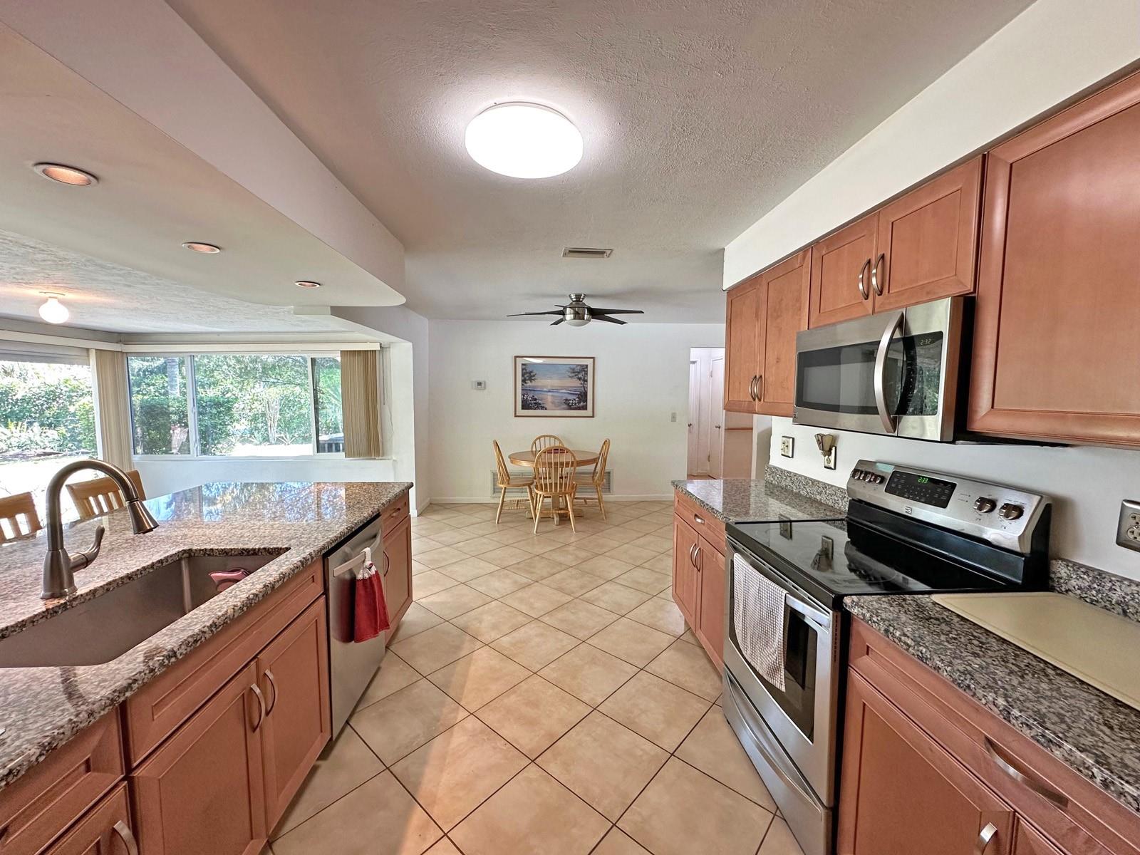Photo 12 of home located at 8952 SW 52nd Street, Cooper City FL