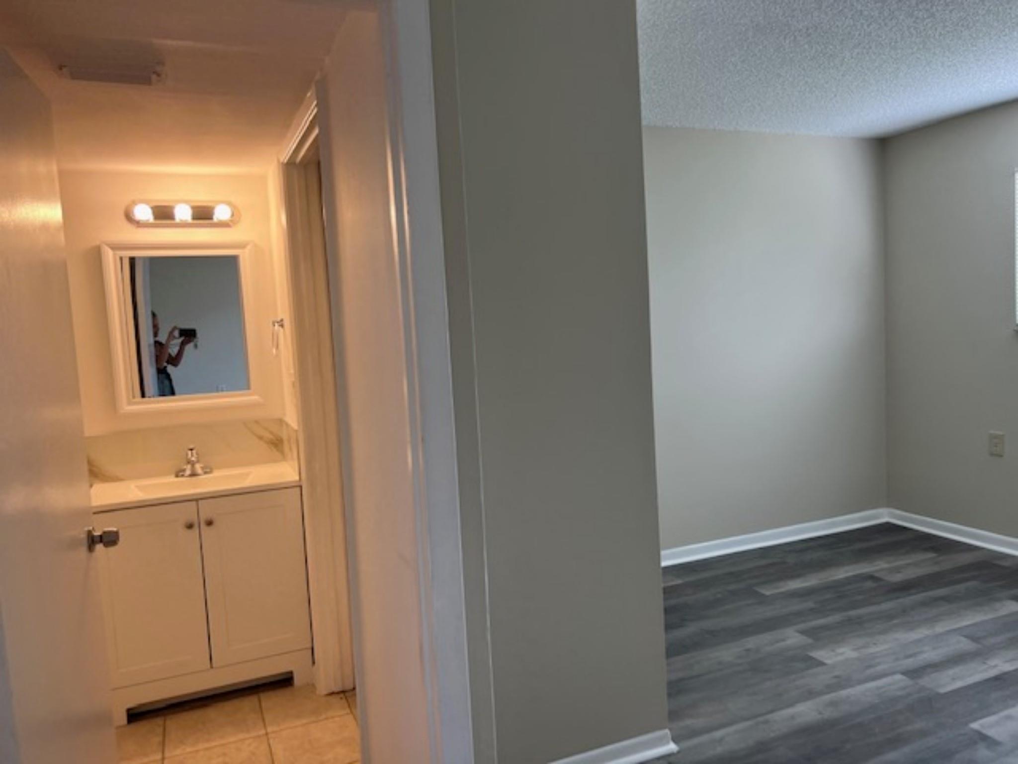 Photo 13 of home located at 971 Lake Terry Dr A, West Palm Beach FL