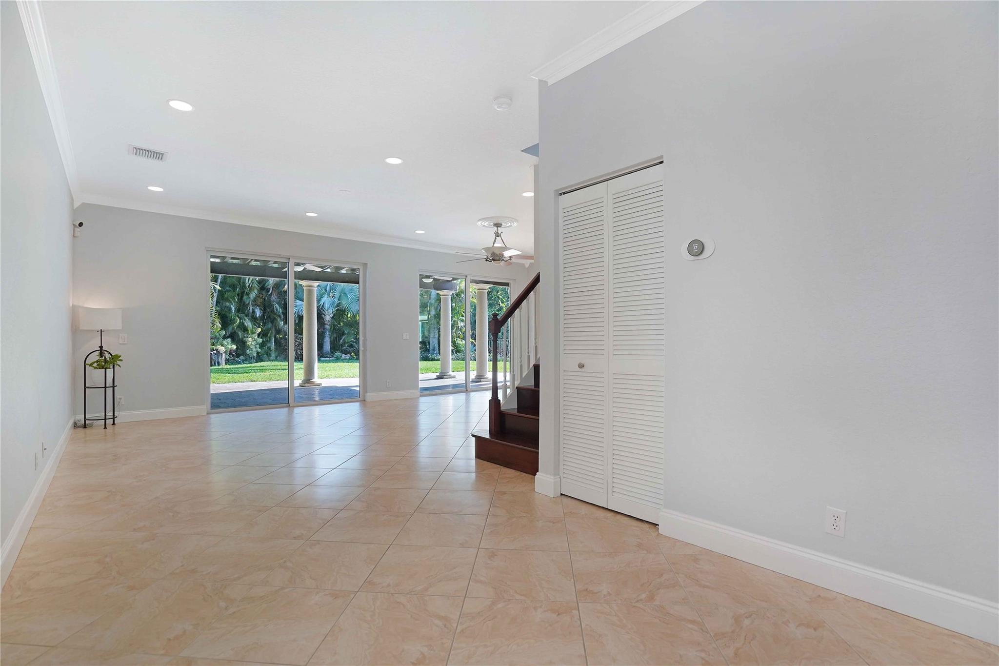 1828 NW 48th Ter