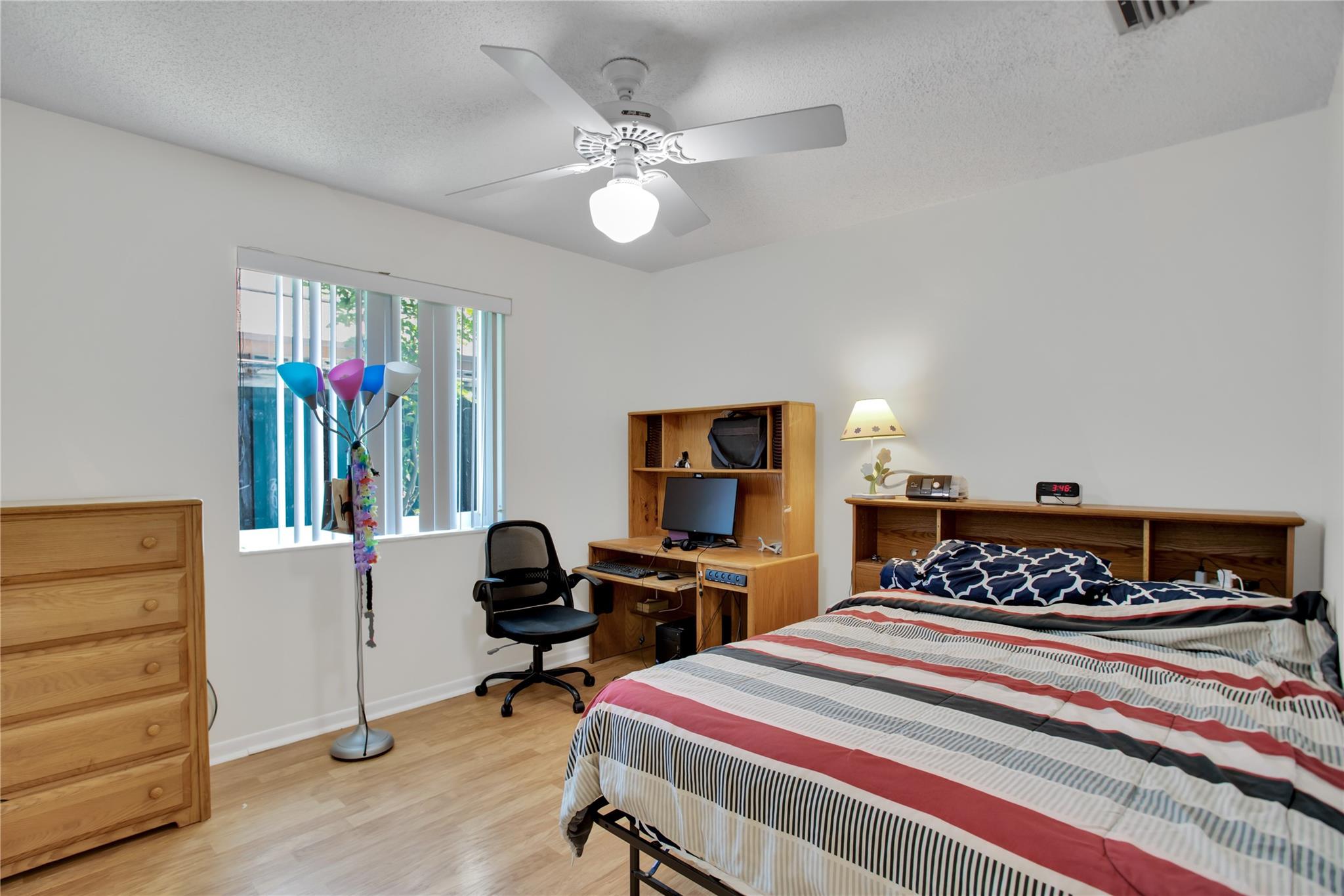 Photo 24 of home located at 5050 SW 120th Avenue, Cooper City FL