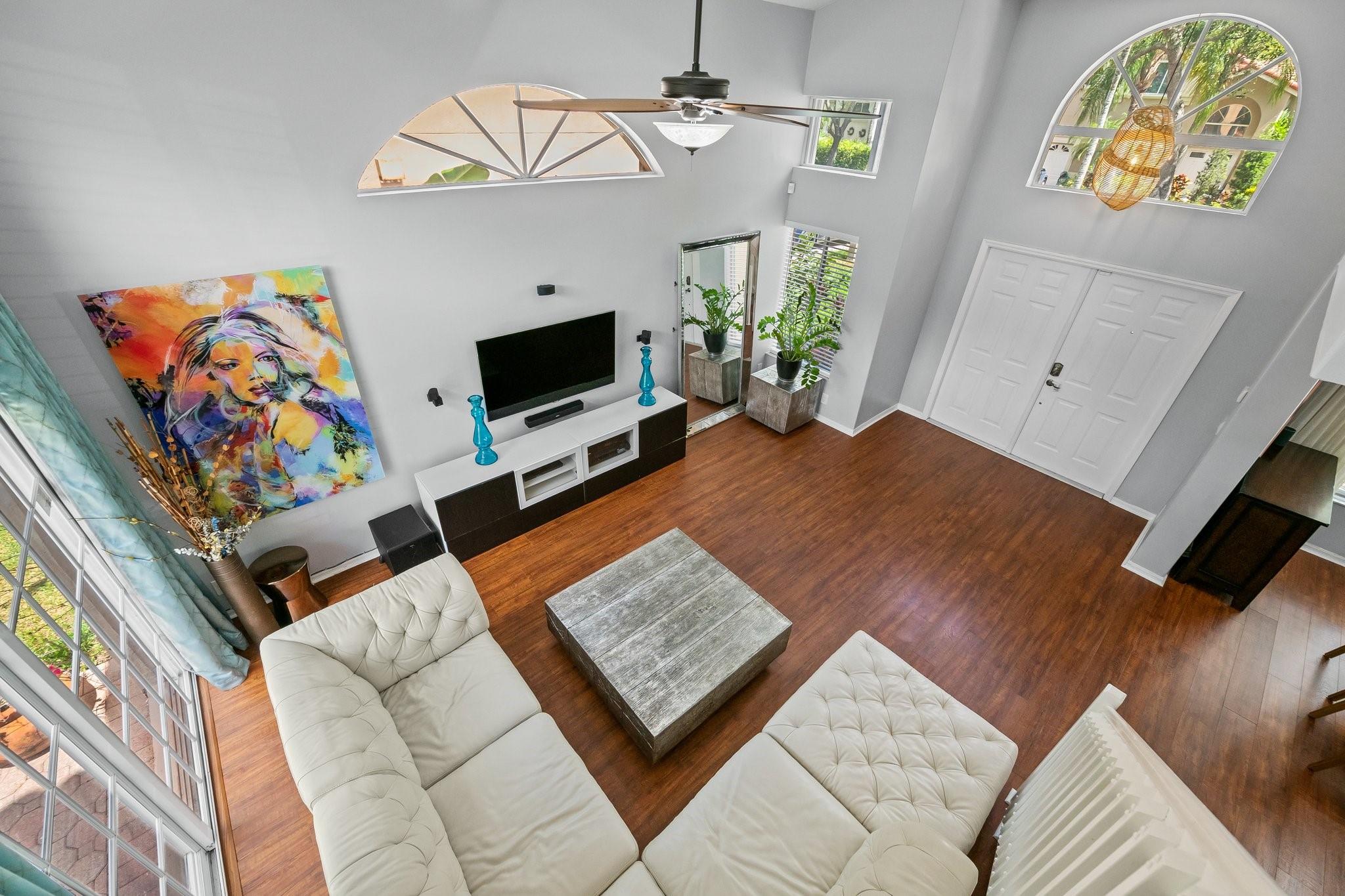 Photo 13 of home located at 11238 Rhapsody Rd, Cooper City FL