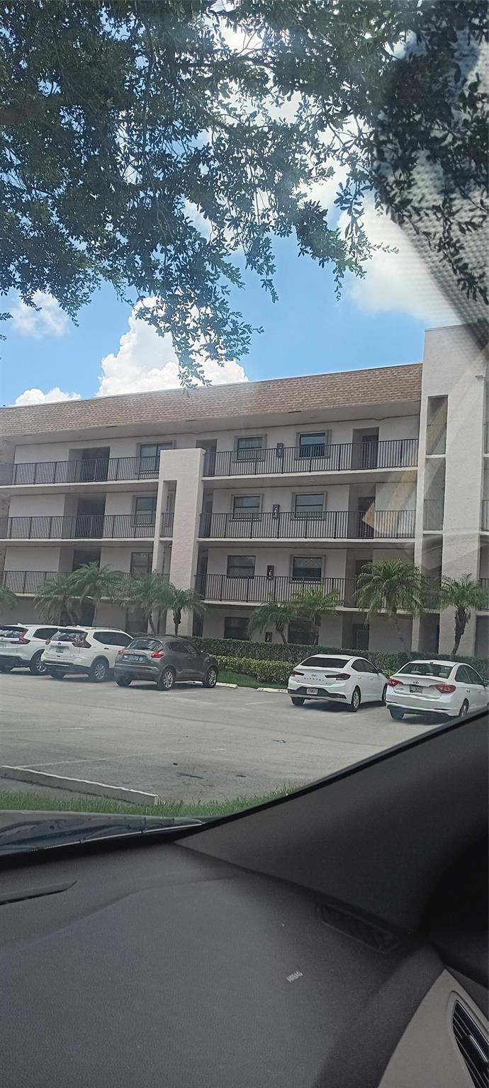 Sunrise Lakes Phase 4