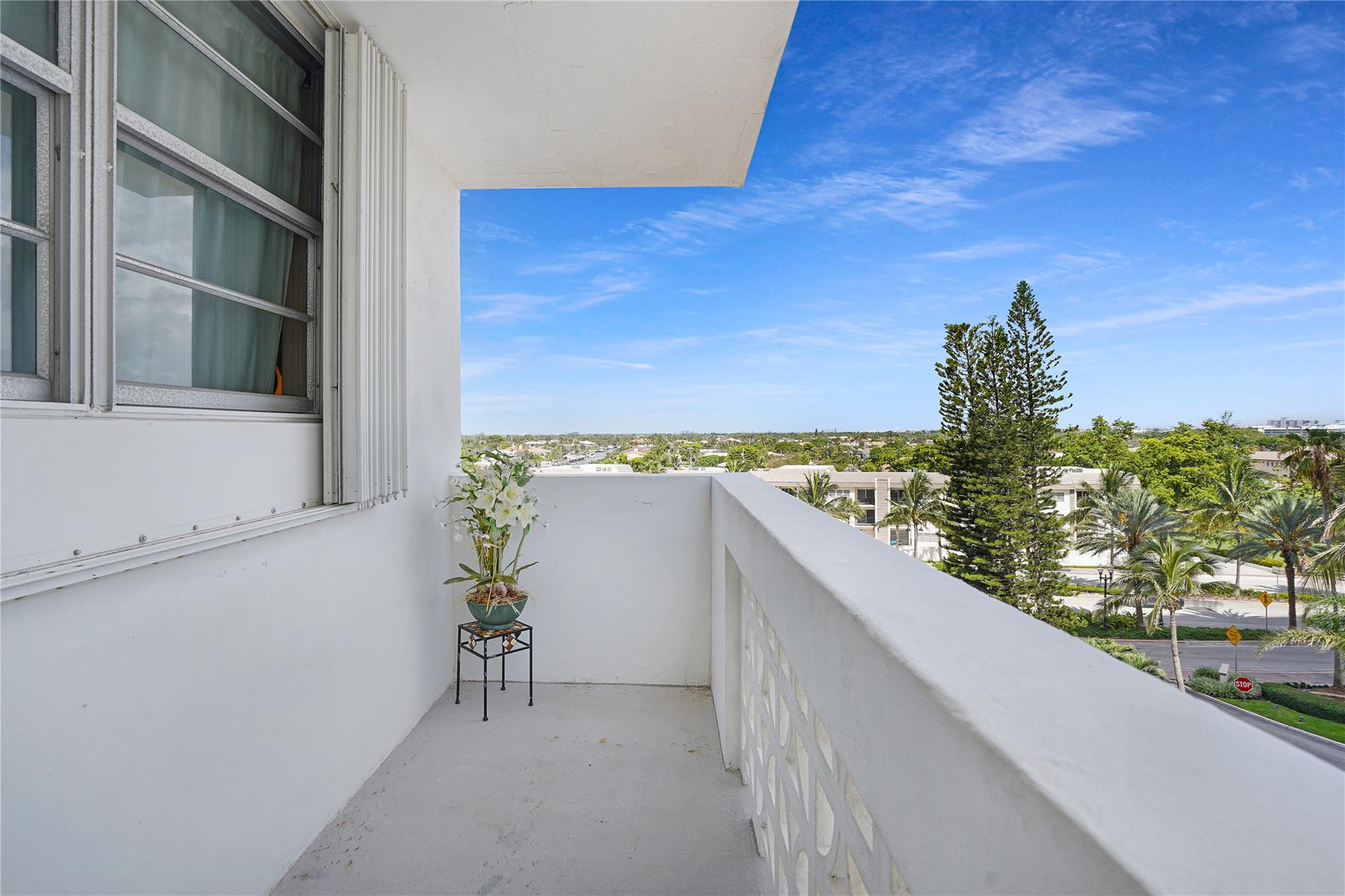 4250 Galt Ocean Dr 5A