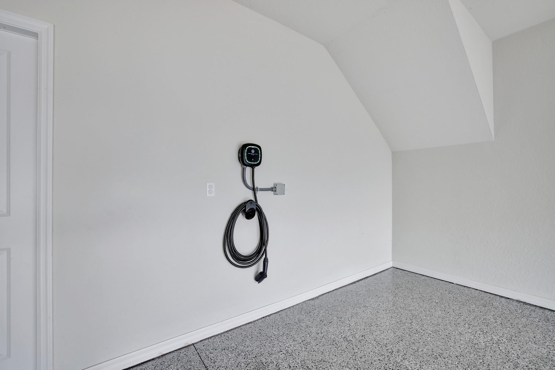 Homes for sale in Hollywood, FL | 1445 Bursera Ter, Hollywood, FL 33021 | MLS# F10453674