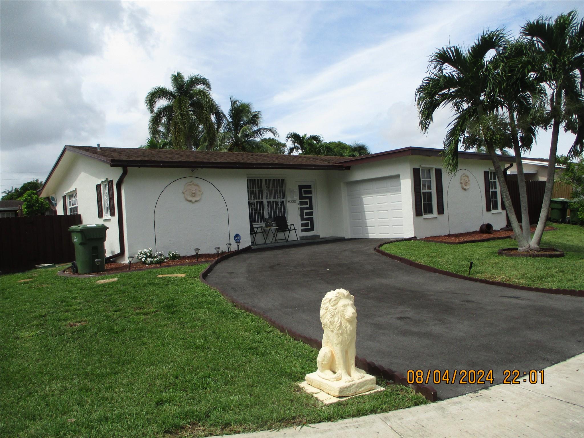 9330 Nw 10 STREET, Pembroke Pines, FL 33024, 2 Bedrooms , 2 Bathrooms ,Single Family Home,Off Market,F10458648, Horizon Palm Realty Group