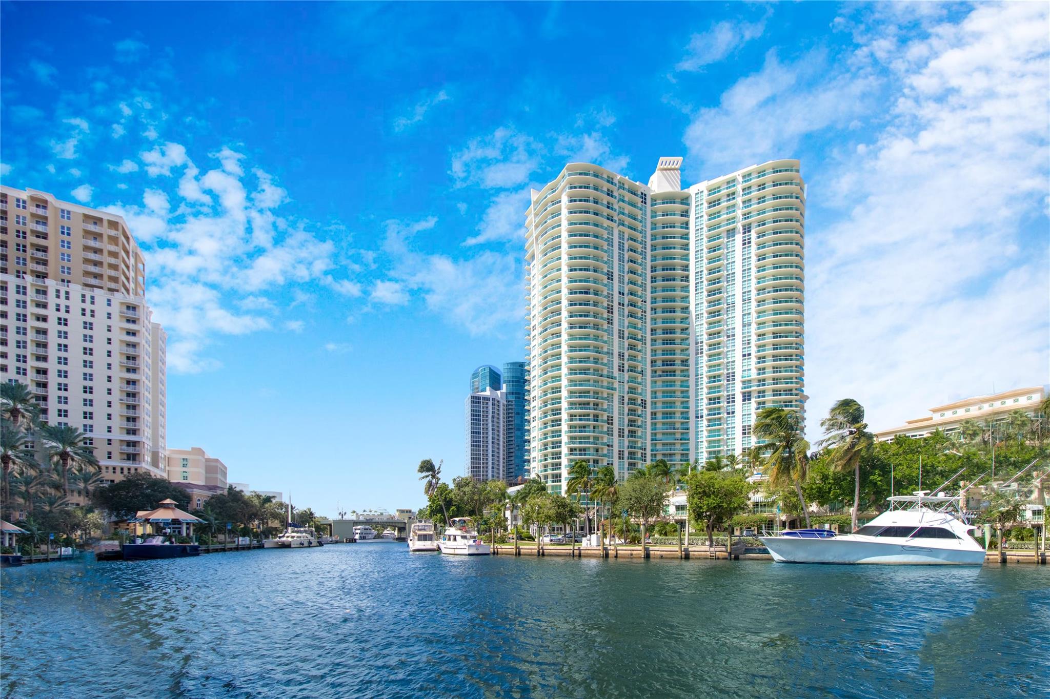 Apartamento à Venda em Fort Lauderdale, FL
